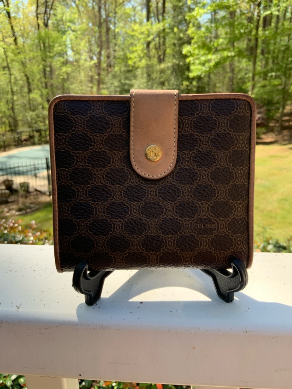 Celine Brown Patterned Leather Compact Wallet with Tan Trim - Picture 4 of 16